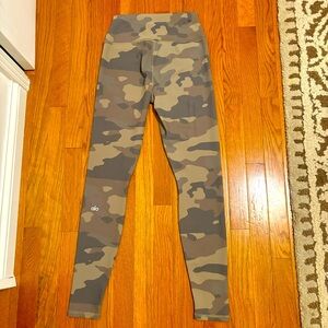 Alo (S) leggings